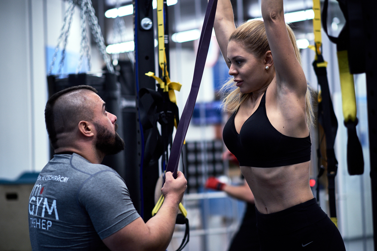 <span style="font-weight: bold;">ЕСЛИ ТЫ ПРЕДПОЧИТАЕШЬ ЗОЖ - ФОТОСЪЕМКА ВО ВРЕМЯ ТРЕНИРОВКИ В ФИТНЕС-КЛУБЕ</span> <br>